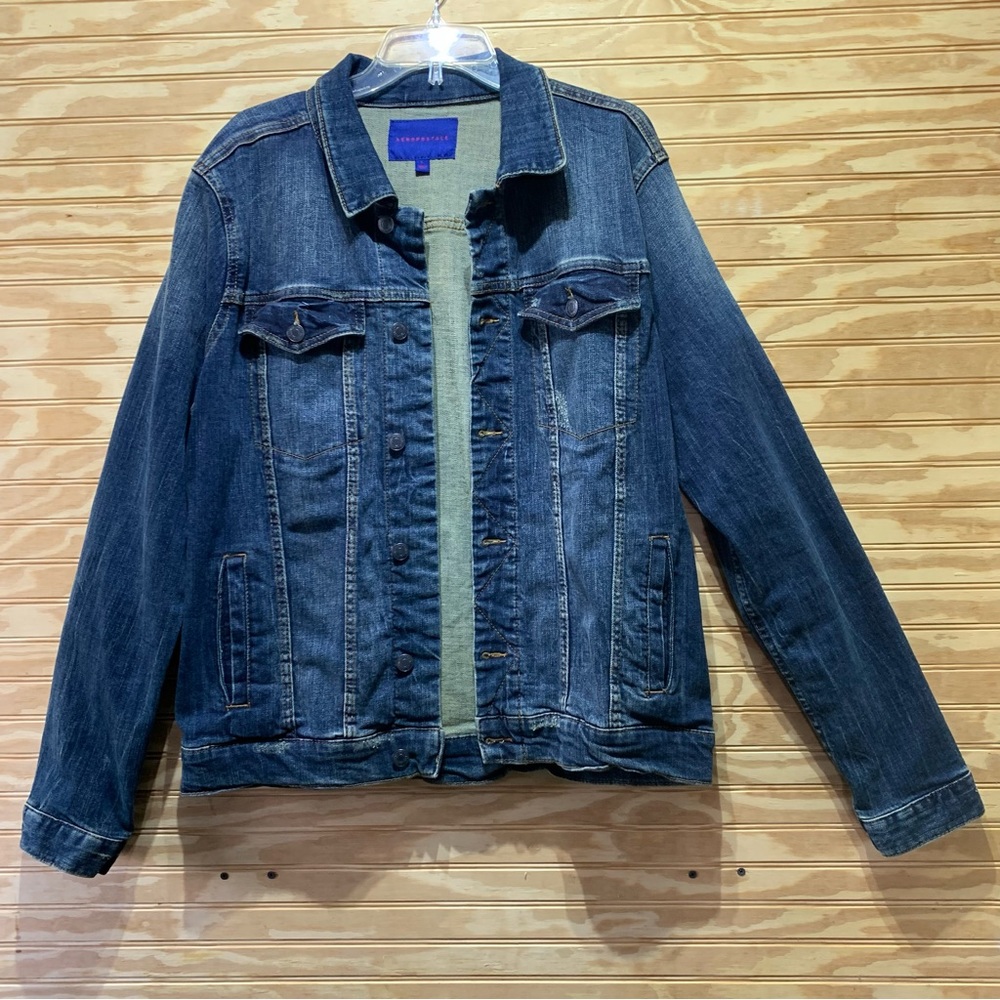 Denim jean jacket men’s large